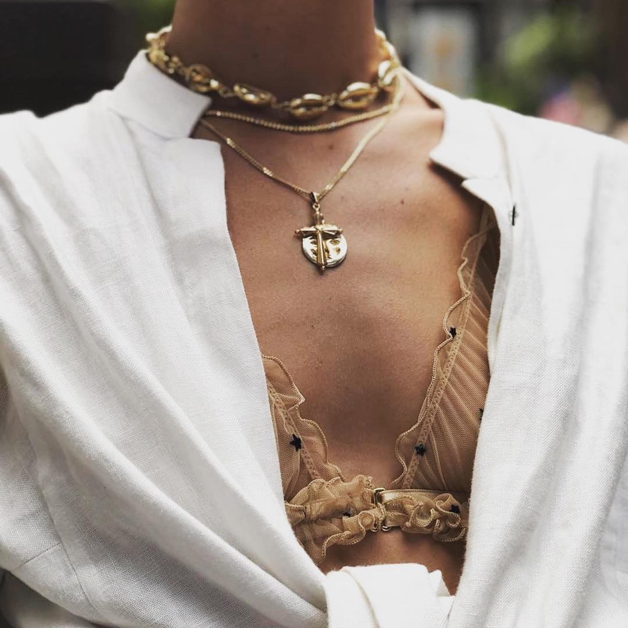 Come indossare la bralette per uscire: 5 idee look da copiare!