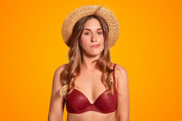 Reggiseno in frigo e coppe refrigeranti da mettere nel reggiseno: per stare più fresche