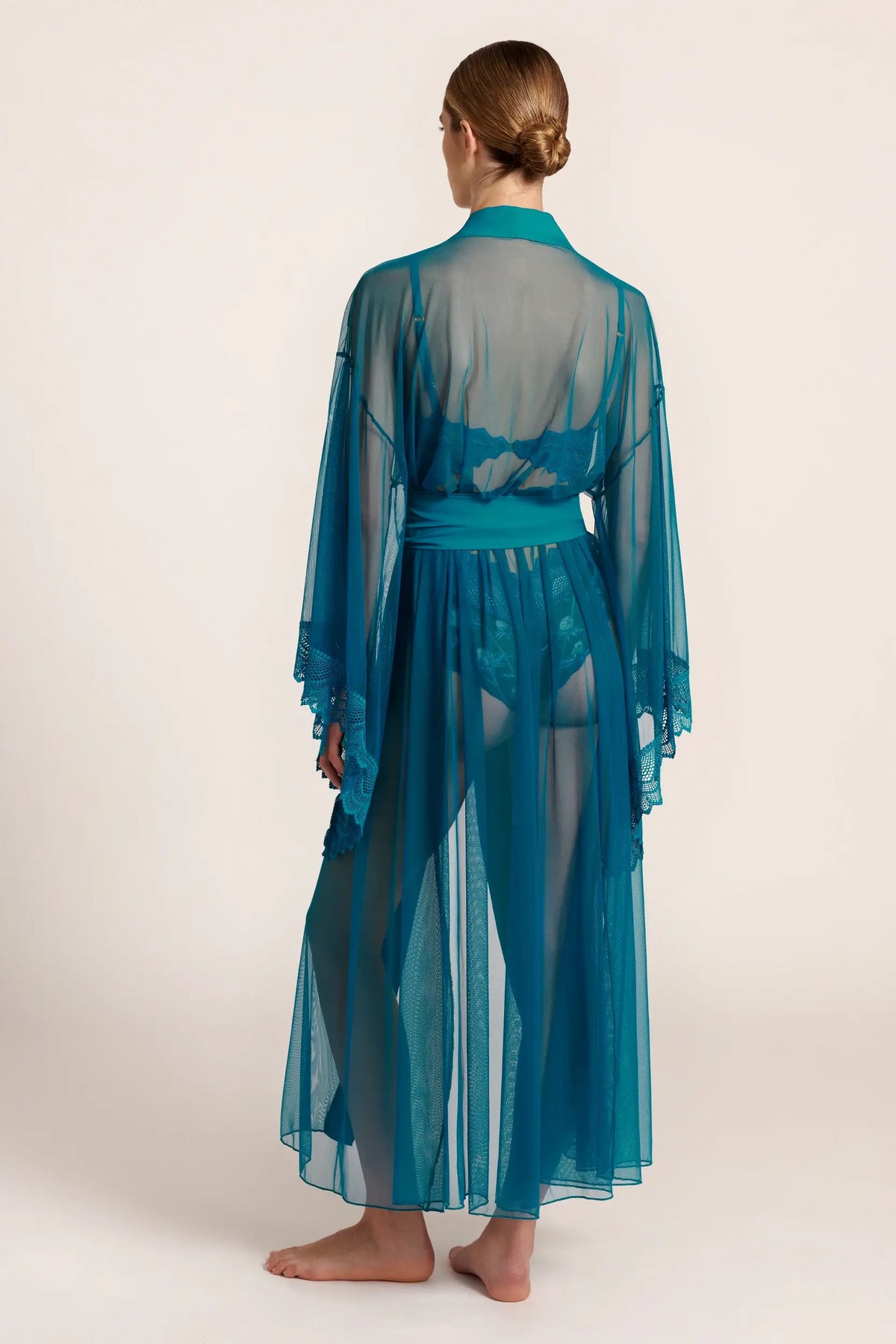 KIMONO IN RETE TRASPARENTE COLOR TURCHESE