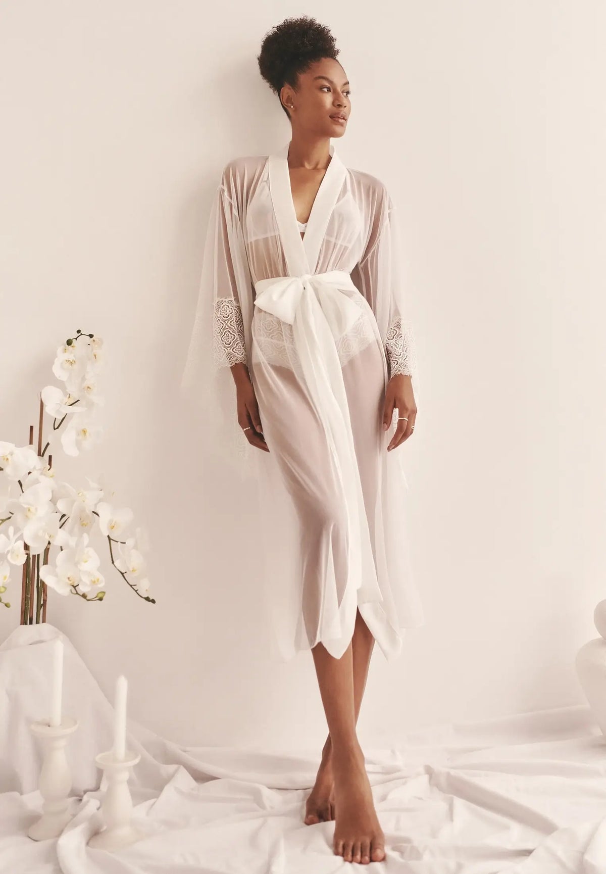 KIMONO BIANCO IN RETE TRASPARENTE