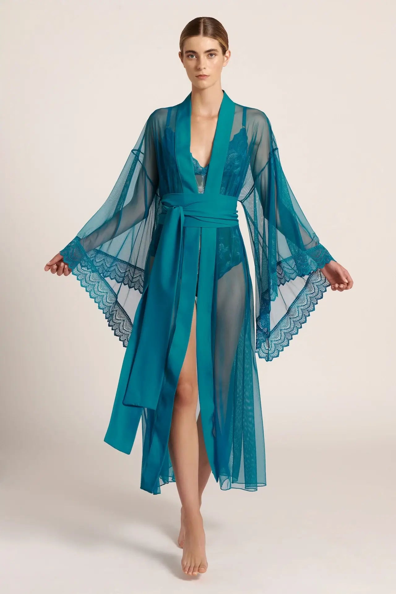 KIMONO IN RETE TRASPARENTE COLOR TURCHESE