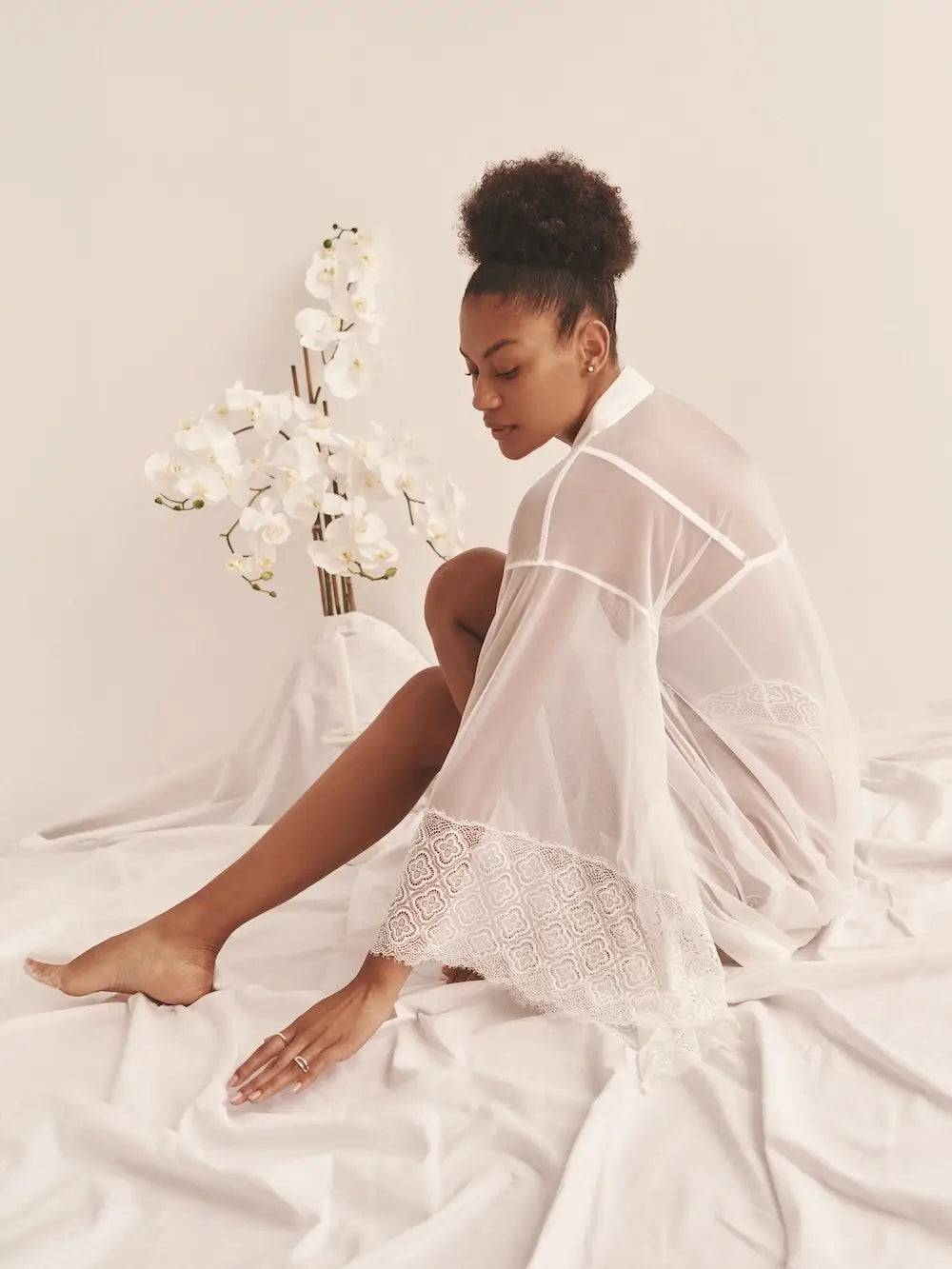 KIMONO BIANCO IN RETE TRASPARENTE